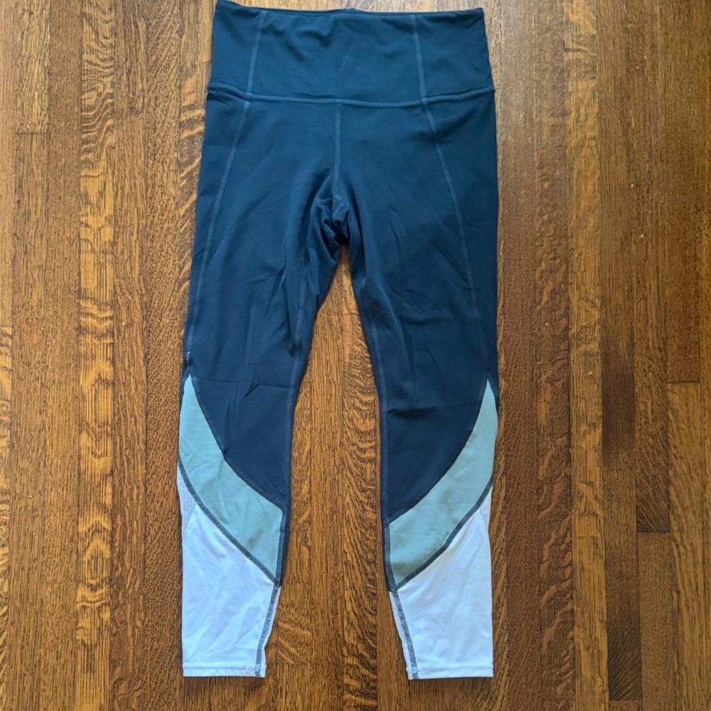 Athleta Green Leggings